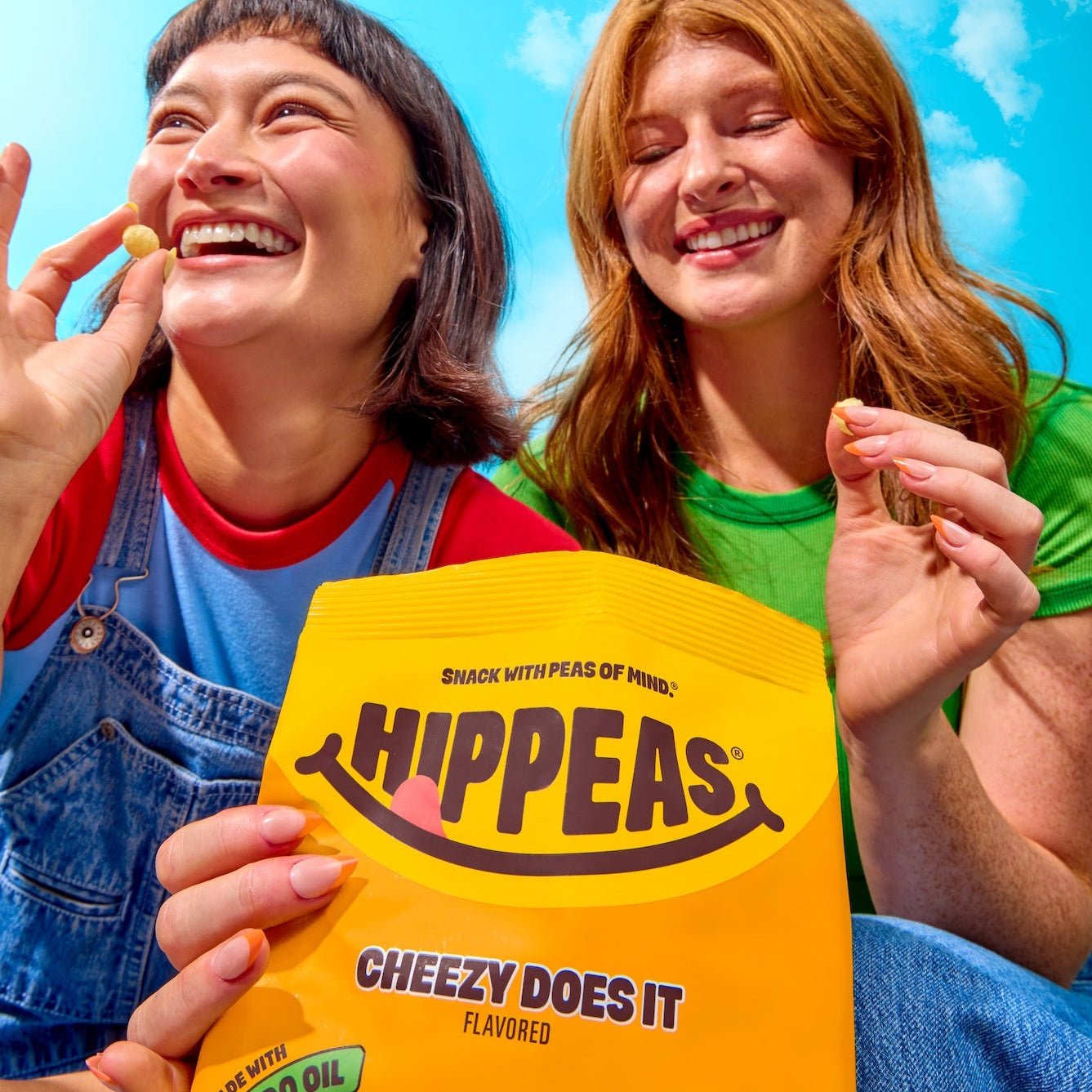 Cheezy Cheddar Pops - Pops | HIPPEAS